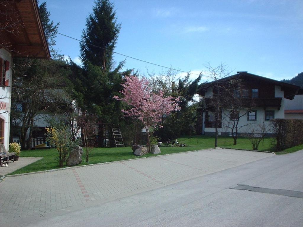Pension Fuchs Brixen im Thale Exteriör bild